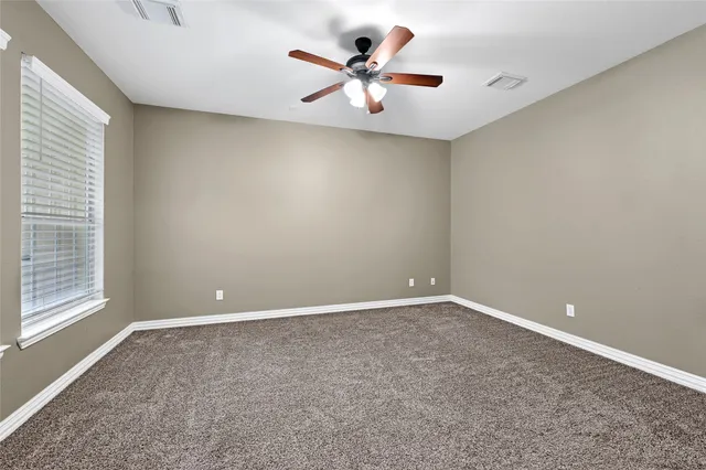 $2,400 | 38 Ginger Jar Street, The Woodlands, TX 77382