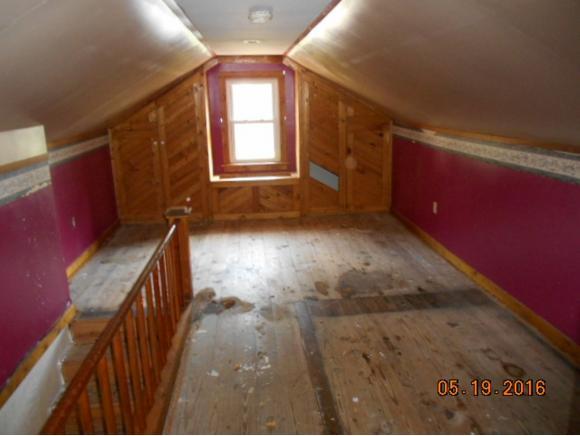 427 Williams Street Rising Sun, IN 47040 - Photo 5 of 9
