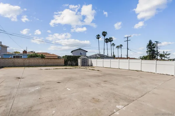$799,000 | 5567 Las Alturas Terrace, San Diego, CA 92114