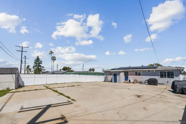 $799,000 | 5567 Las Alturas Terrace, San Diego, CA 92114