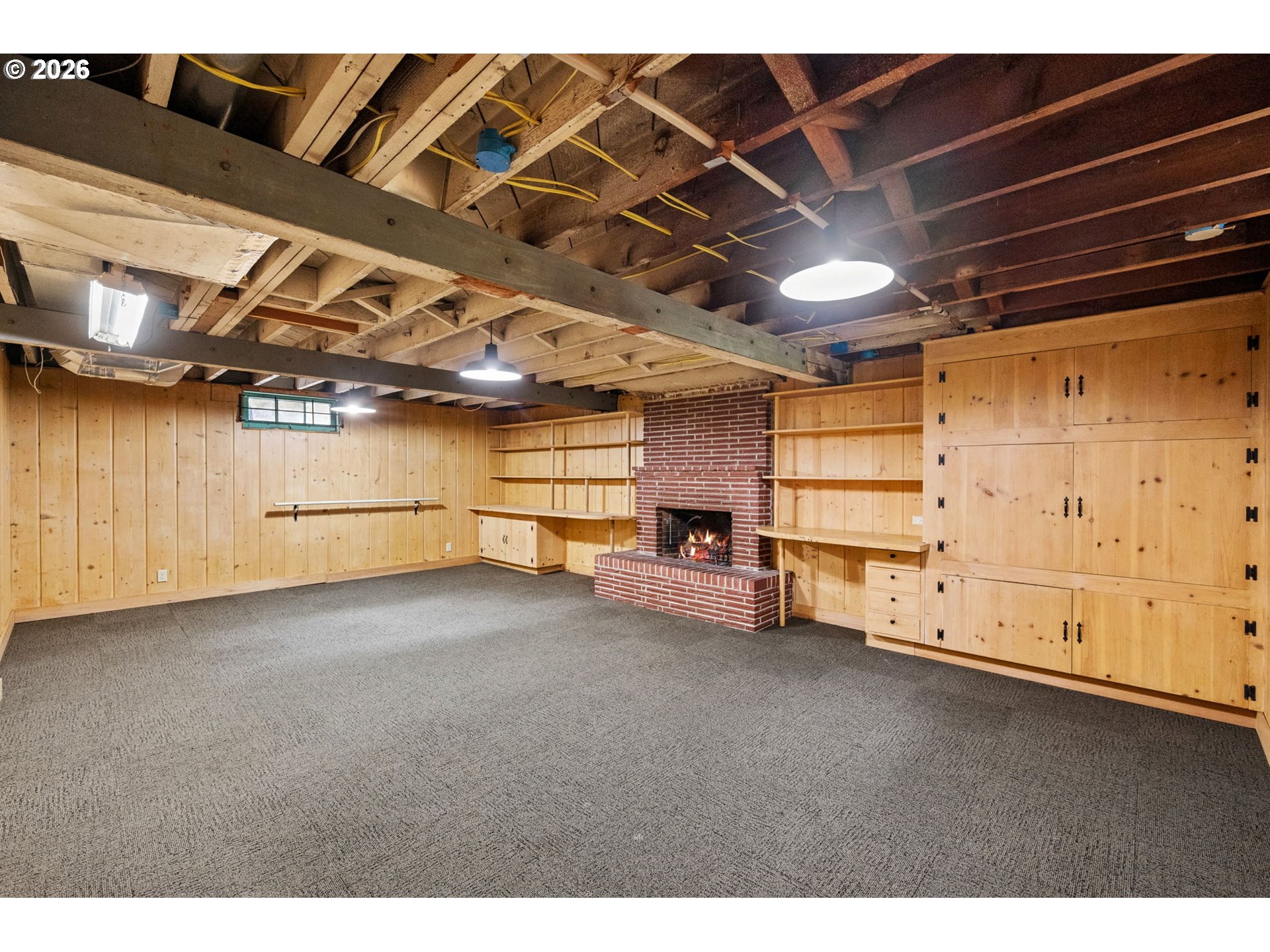 3434 Northeast Peerless Place Portland, OR 97232 - Photo 36 of 40 a view of a garage