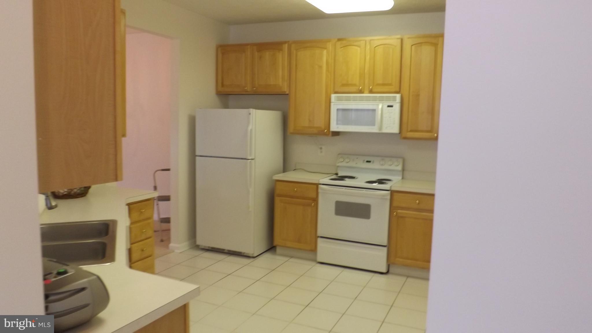 5218 Millfield Road, Unit 5218 Baltimore, MD 21237 - Photo 2 of 14 Kitchen