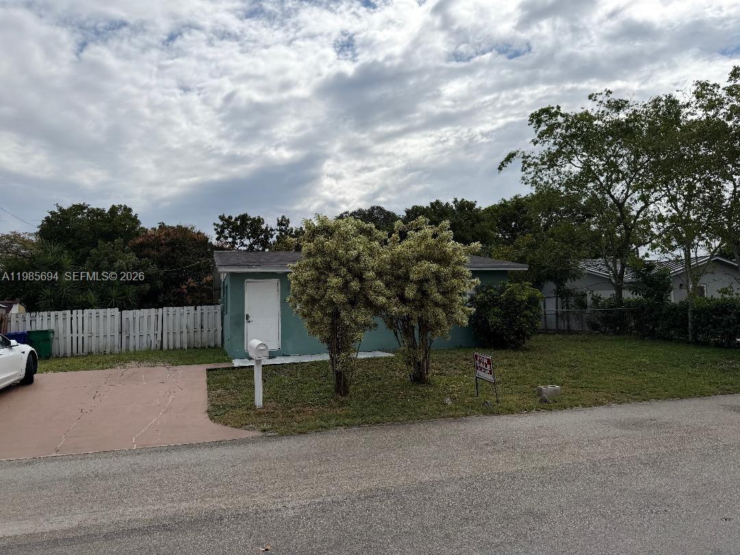 2001 Southwest 100th Avenue Miramar, FL 33025 - Photo 8 of 8