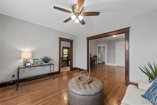 $1,150 | 6119 Southwest Avenue, Unit 2F, St. Louis, MO 63139