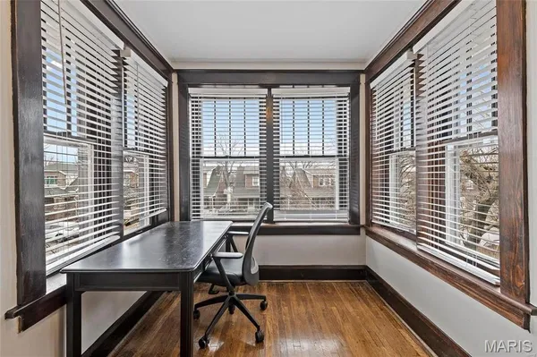 $1,150 | 6119 Southwest Avenue, Unit 2F, St. Louis, MO 63139