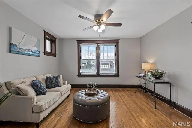 $1,250 | 6119 Southwest Avenue, Unit 2F, St. Louis, MO 63139