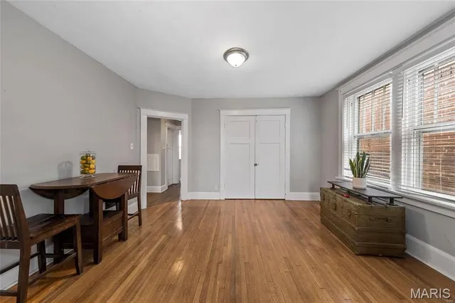 $1,250 | 6119 Southwest Avenue, Unit 2F, St. Louis, MO 63139