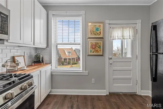 $1,250 | 6119 Southwest Avenue, Unit 2F, St. Louis, MO 63139