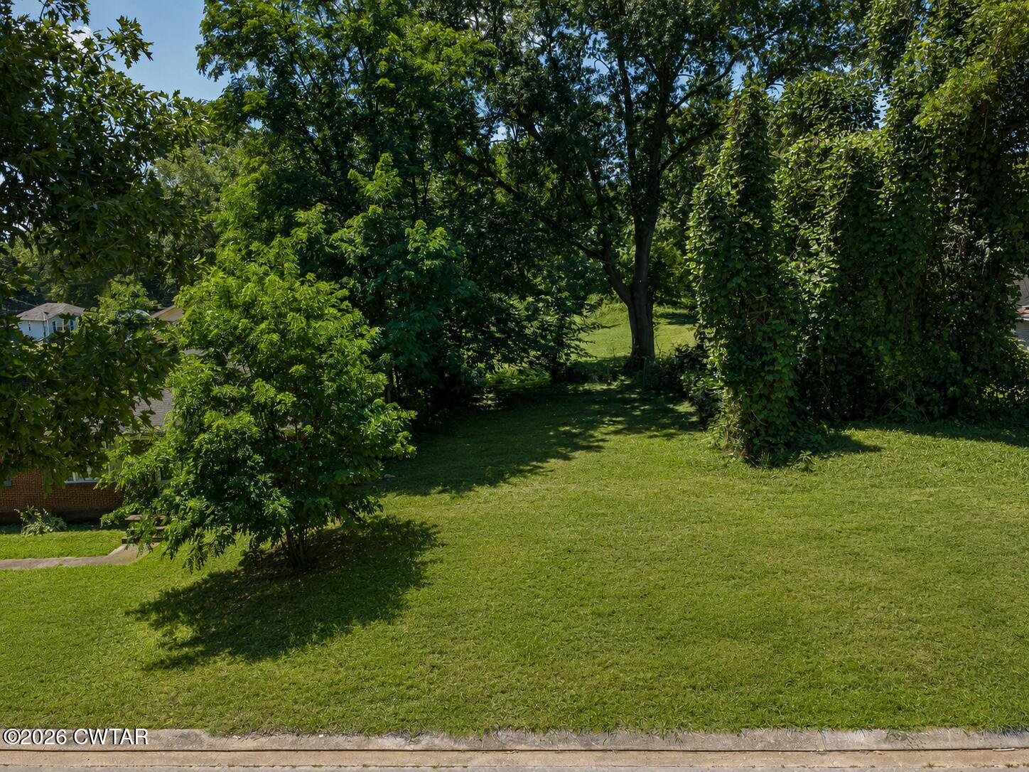 240 Neff Street Jackson, TN 38301 - Photo 1 of 2 1