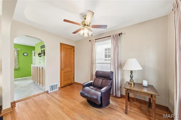 $149,900 | 10512 St Francis Lane, St. Ann, MO 63074