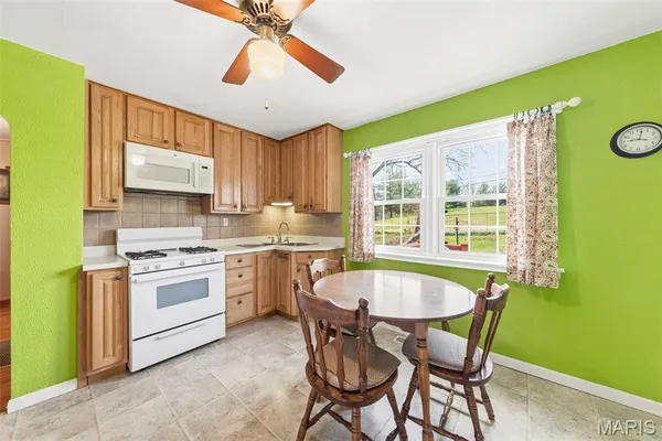 $149,900 | 10512 St Francis Lane, St. Ann, MO 63074