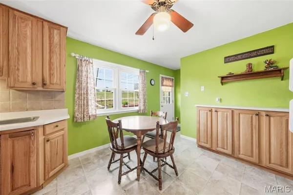 $149,900 | 10512 St Francis Lane, St. Ann, MO 63074