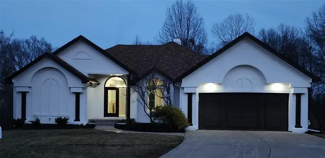 $539,900 | 2118 Northwest 81 Court, Kansas City, MO 64151