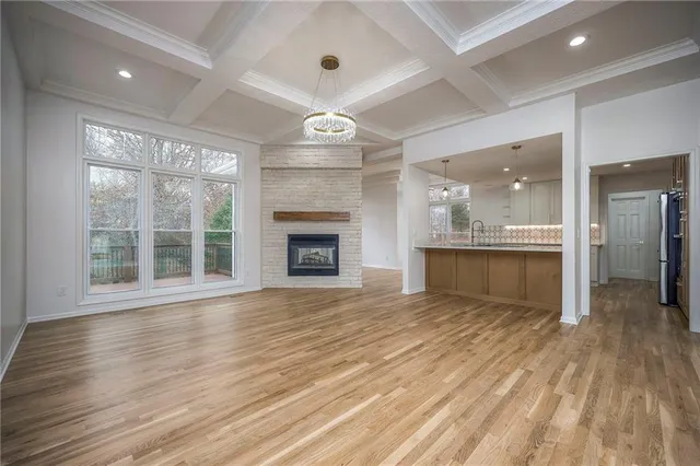 $539,900 | 2118 Northwest 81 Court, Kansas City, MO 64151