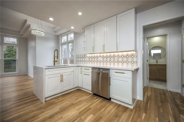 $539,900 | 2118 Northwest 81 Court, Kansas City, MO 64151