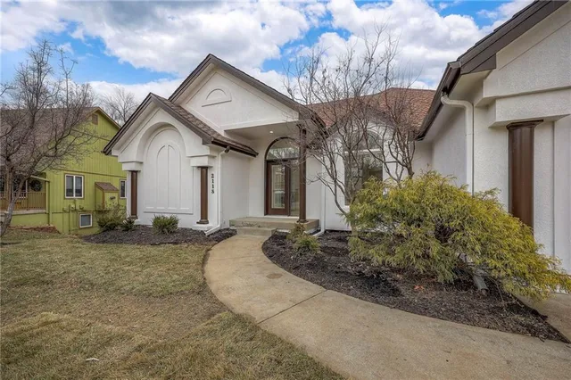 $539,900 | 2118 Northwest 81 Court, Kansas City, MO 64151