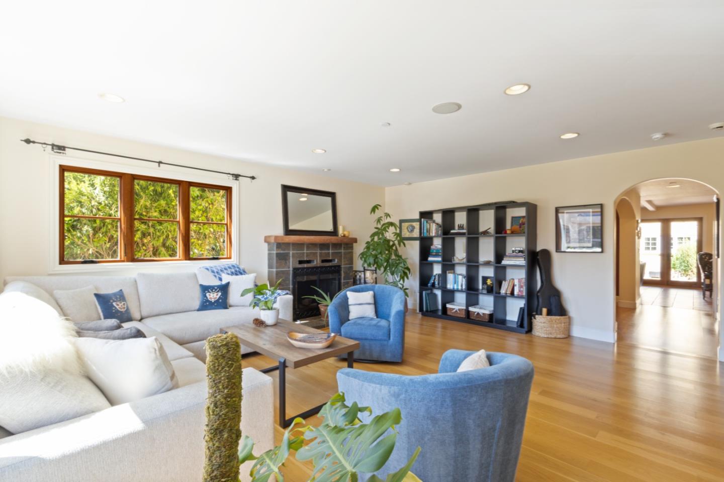 116 Monterey Street Santa Cruz, CA 95060 - Photo 19 of 61 a living room with furniture and a fireplace