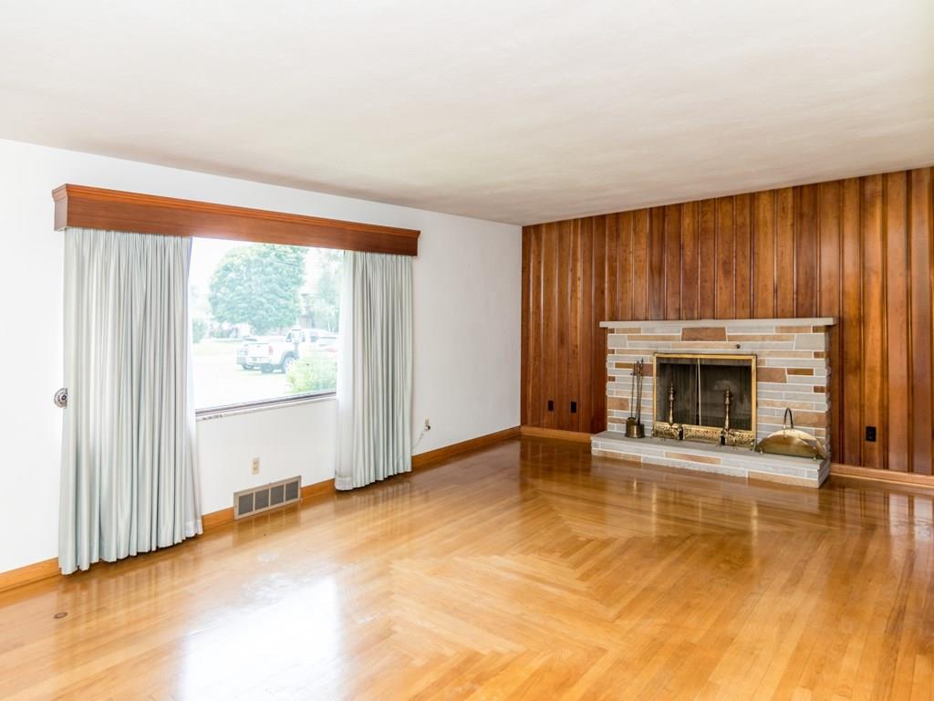 219 North Road Butler, PA 16001 - Photo 4 of 24