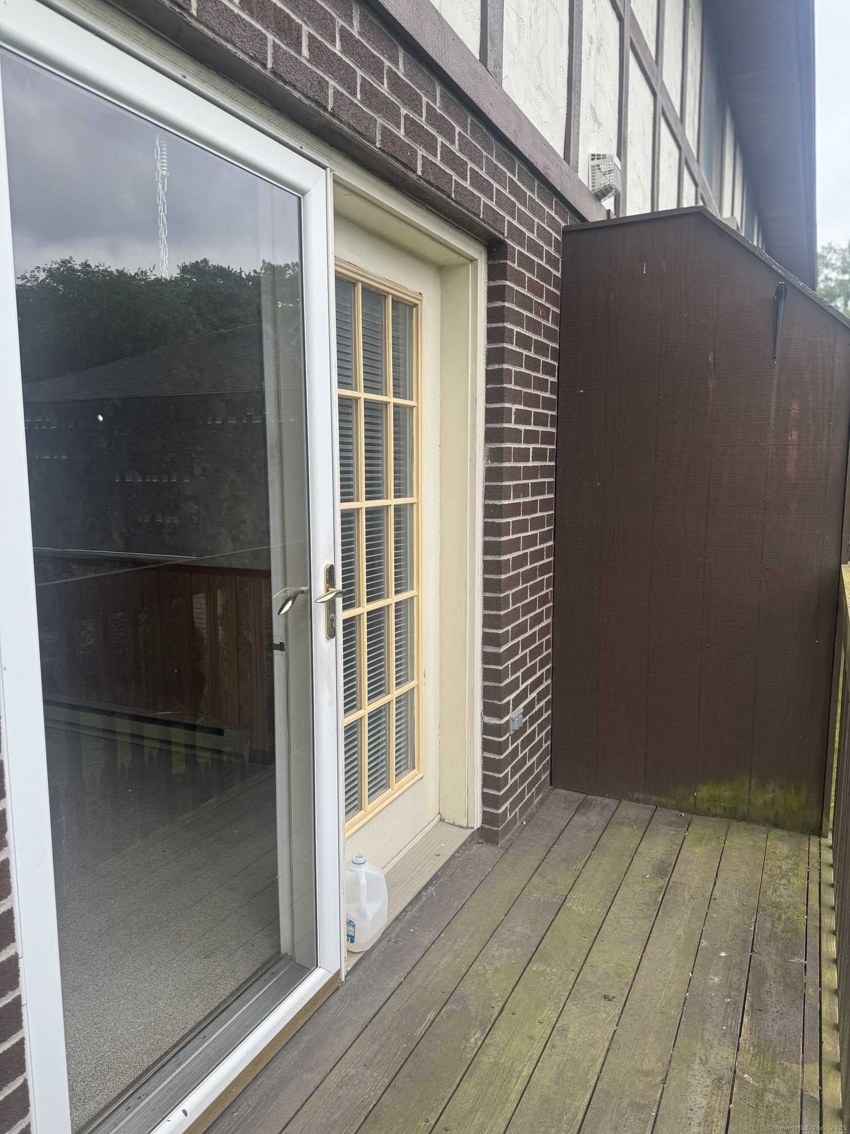 260 Scott Road, Unit 1 Waterbury, CT 06705 - Photo 9 of 11 a view of a door of the house