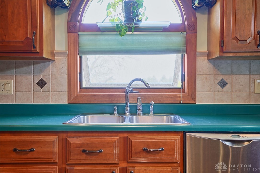 6785 Singer Road Dayton, OH 45424 - Photo 21 of 65 Gallery Image 21