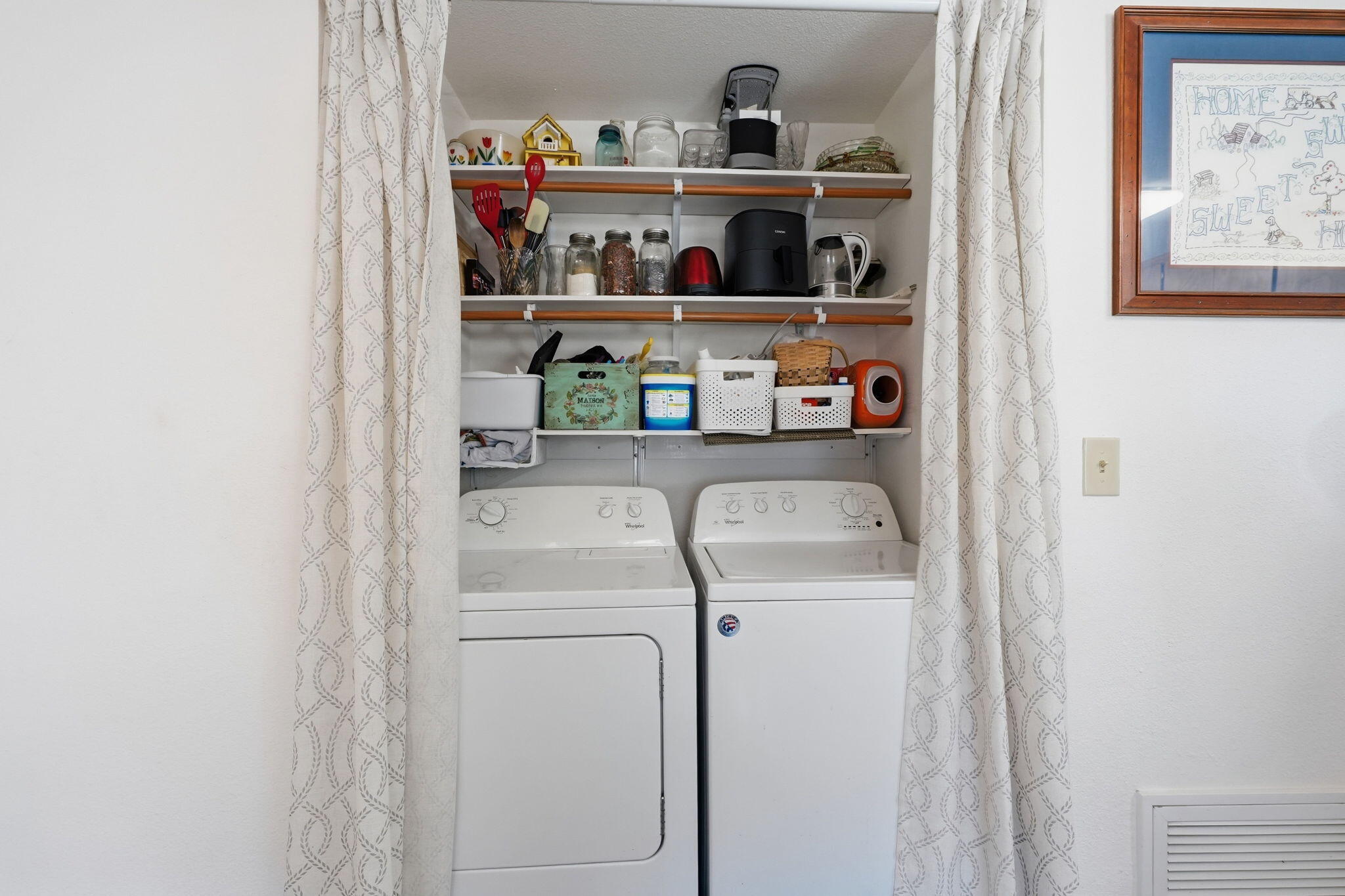 3678 Rabbit Lane Cottonwood, CA 96022 - Photo 11 of 16 Indoor Laundry