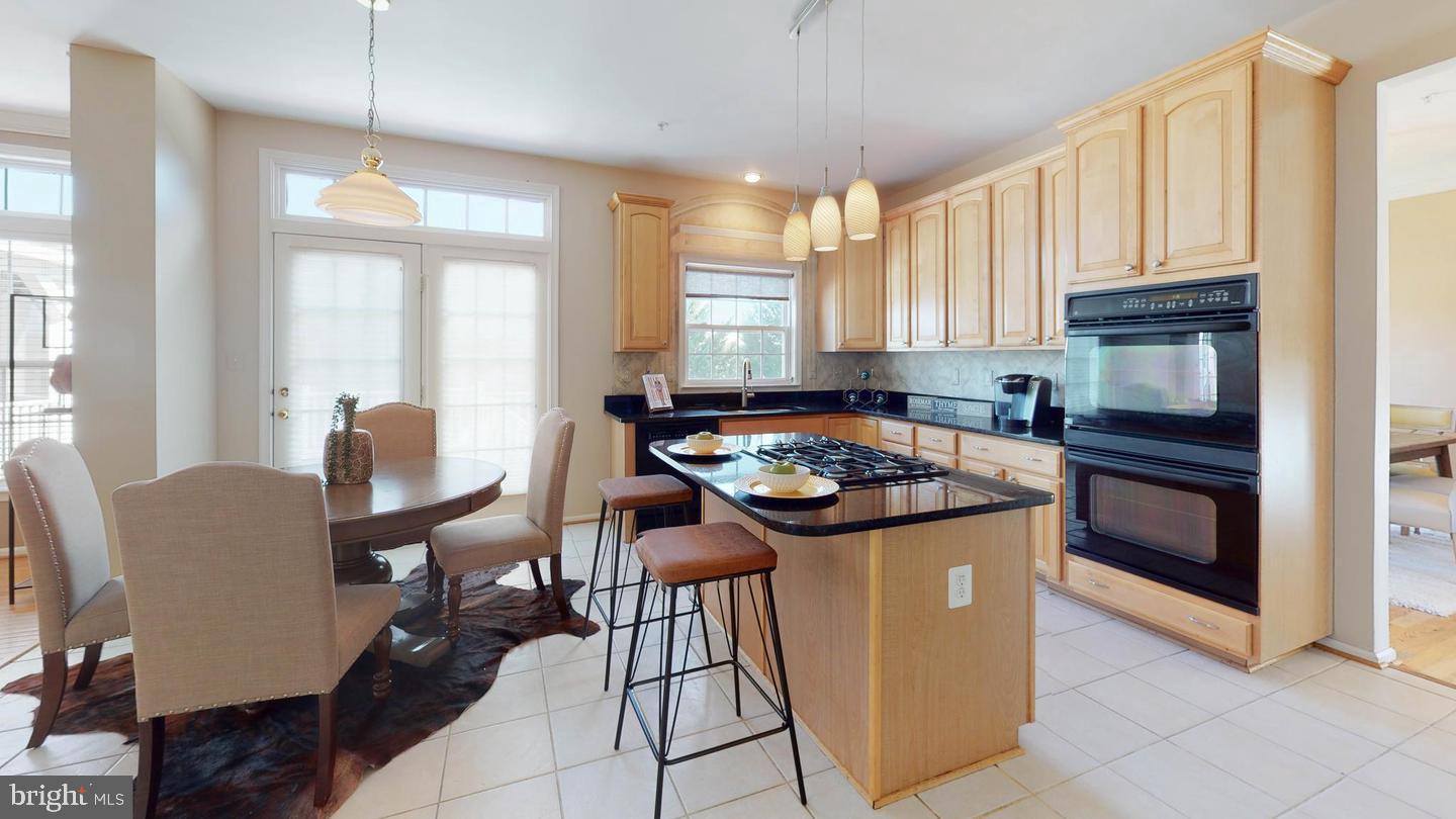 13011 Firestone Court Silver Spring, MD 20904 - Photo 7 of 60