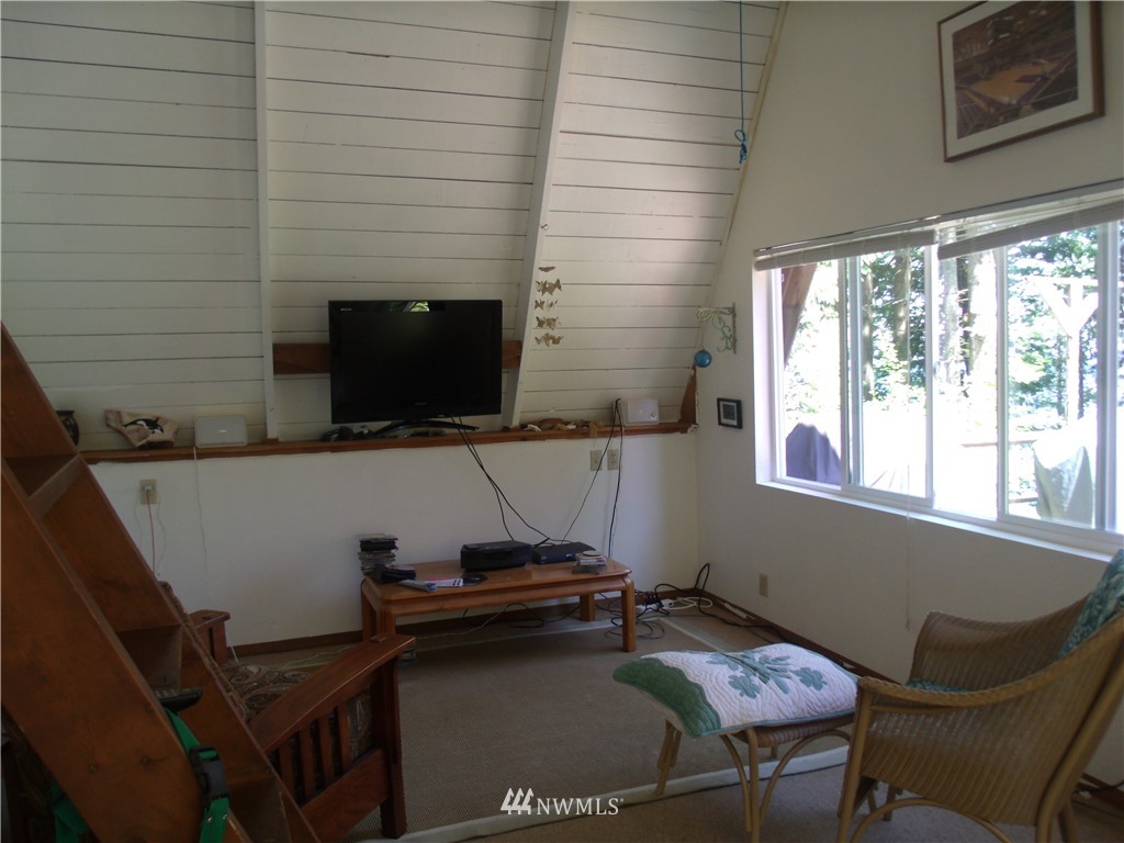 43 Sea Home Road Quilcene, WA 98376 - Photo 15 of 18