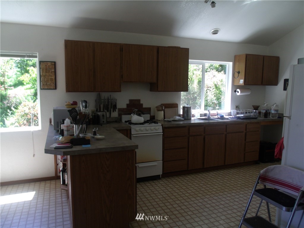 43 Sea Home Road Quilcene, WA 98376 - Photo 17 of 18