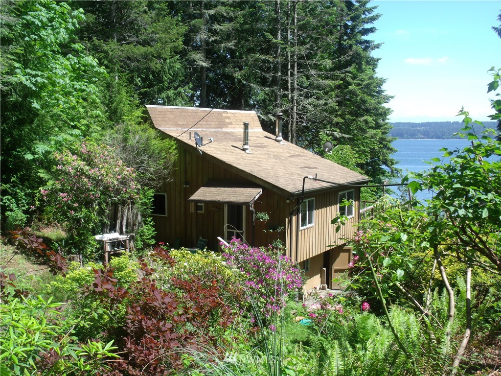 43 Sea Home Road Quilcene, WA 98376 - Photo 5 of 18