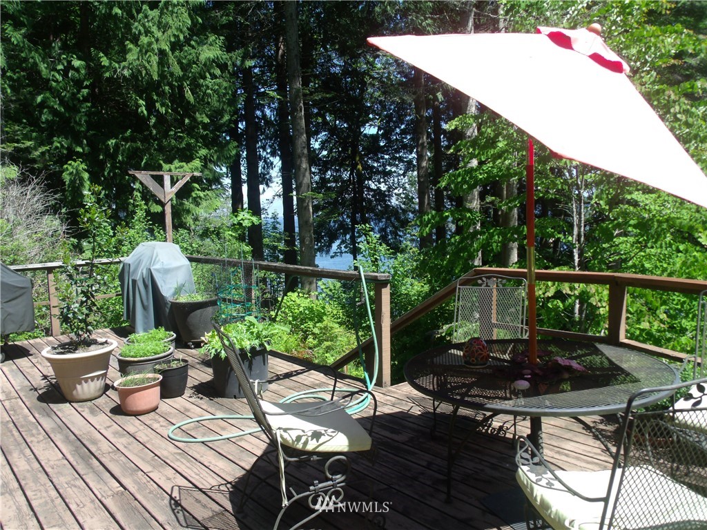 43 Sea Home Road Quilcene, WA 98376 - Photo 9 of 18