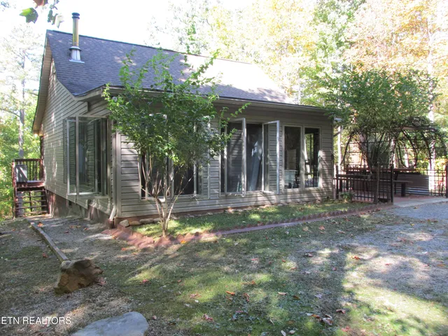 $489,900 | 1042 Old Oliver Road, Walland, TN 37886