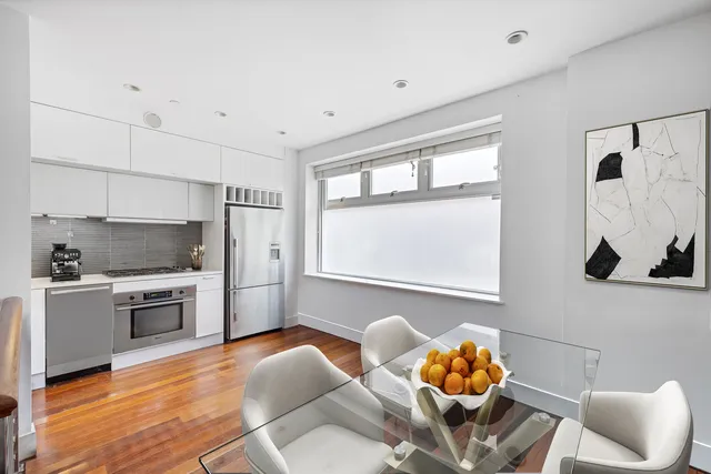 $1,650,000 | 129 Metropolitan Avenue, Unit 1B | Williamsburg