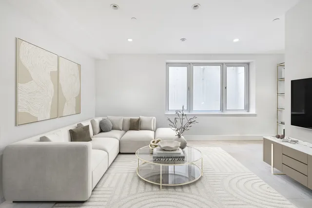 $1,650,000 | 129 Metropolitan Avenue, Unit 1B | Williamsburg