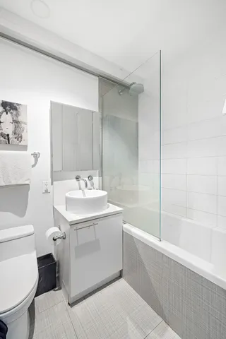 $1,650,000 | 129 Metropolitan Avenue, Unit 1B | Williamsburg