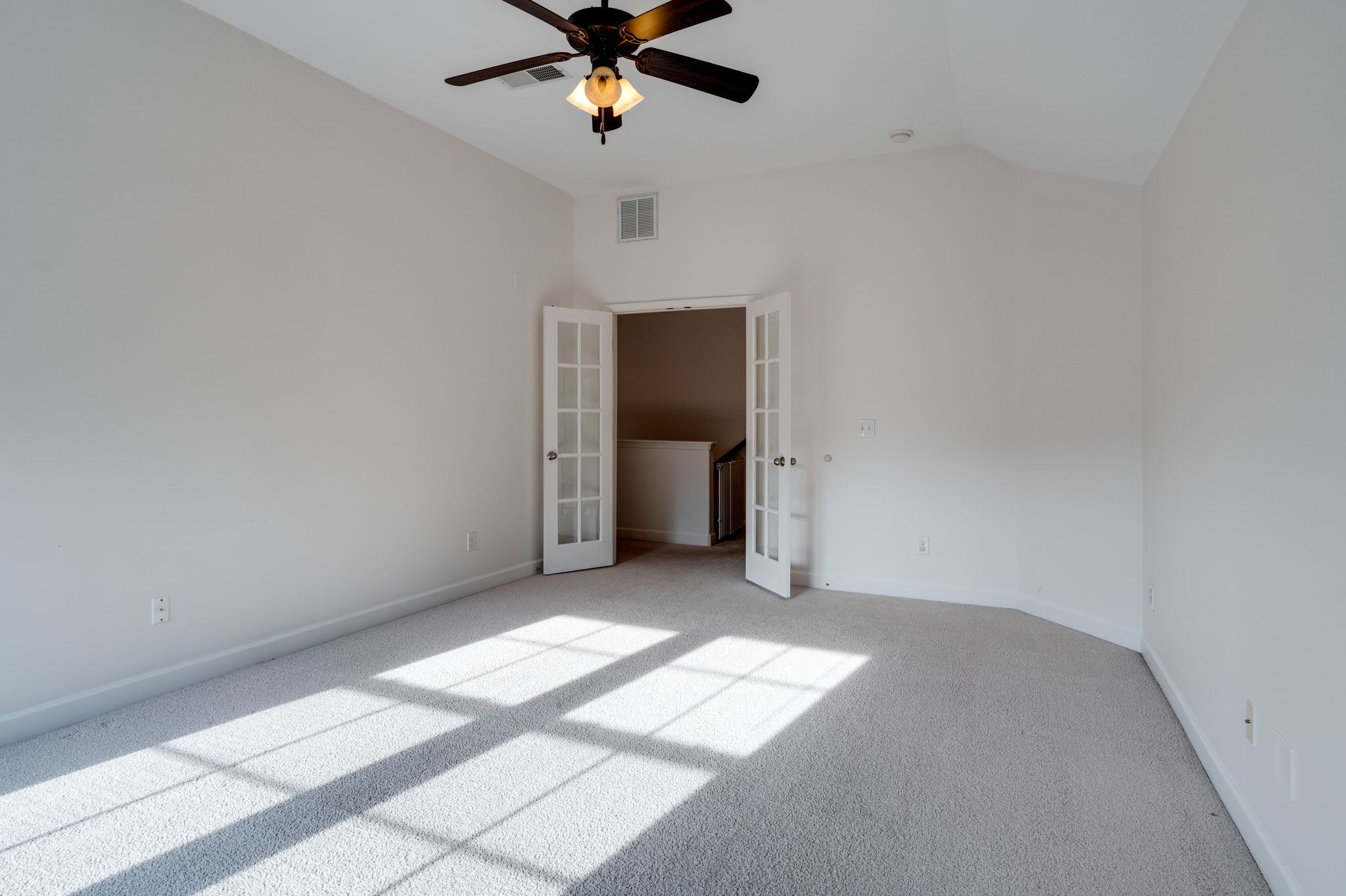 976 Legacy Park Road Mount Juliet, TN 37122 - Photo 22 of 33 Large bonus room or 4th BEDROOM complete with ceiling fan and walk-in closet - front right in layout