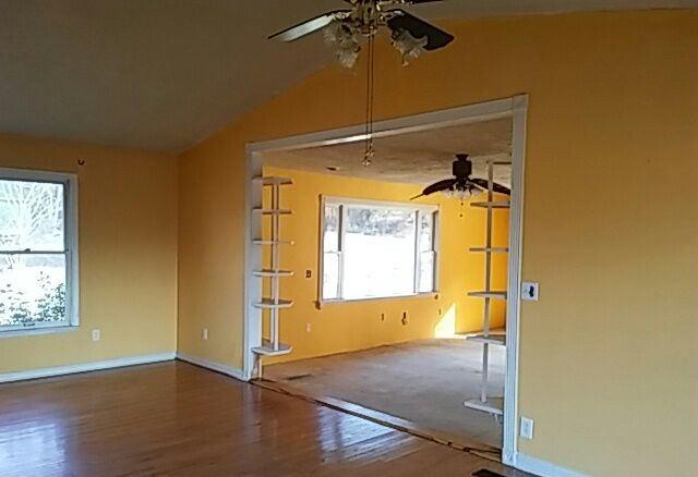 3310 Essex Road Kodak, TN 37764 - Photo 9 of 13 10