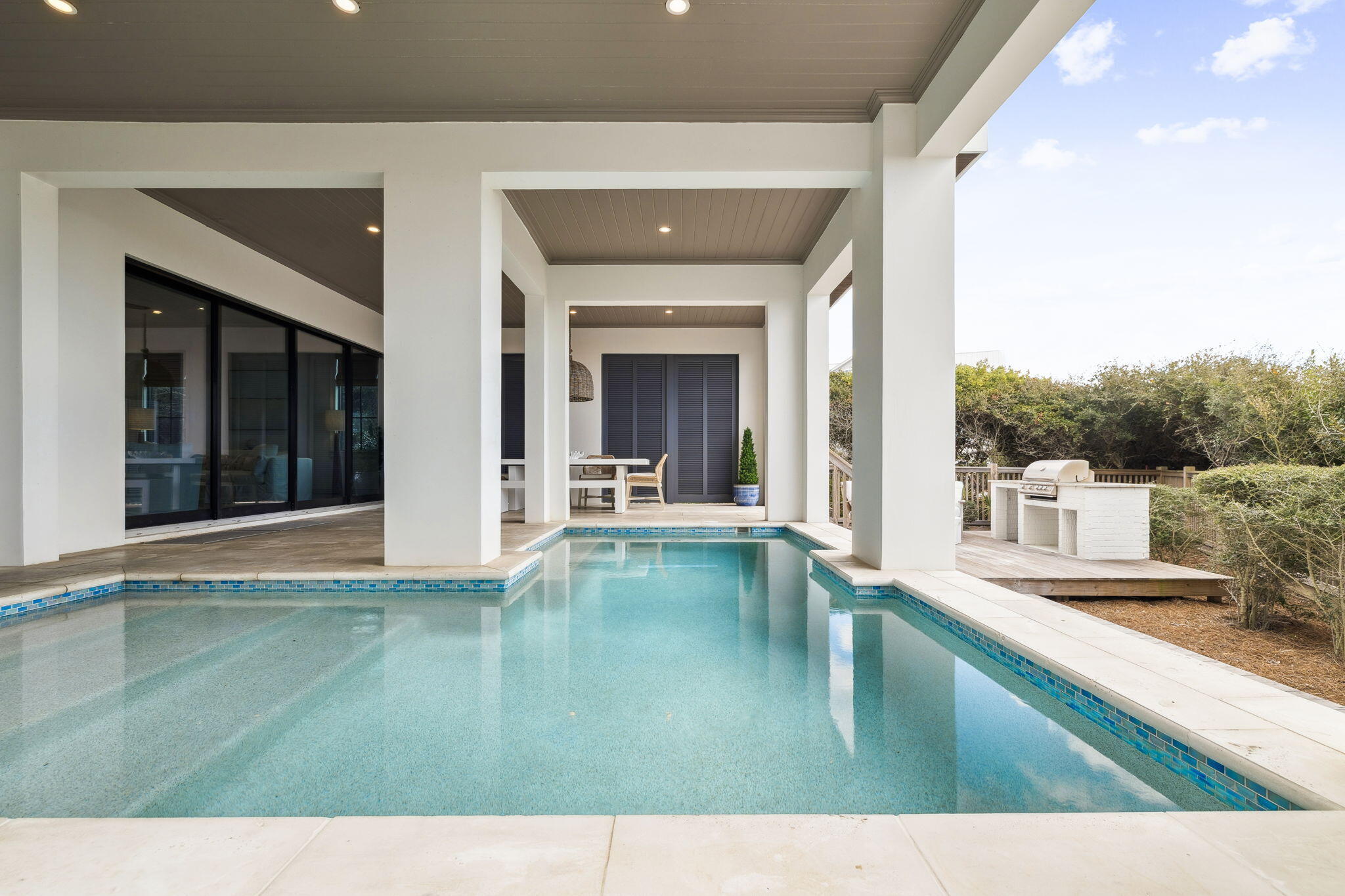 41 Sea Walk Circle Santa Rosa Beach, FL 32459 - Photo 10 of 26 Image #10 | Covered outdoor pool area