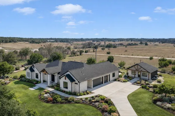 $1,130,000 | 138 Cloudwood Ranch Road, Briggs, TX 78608