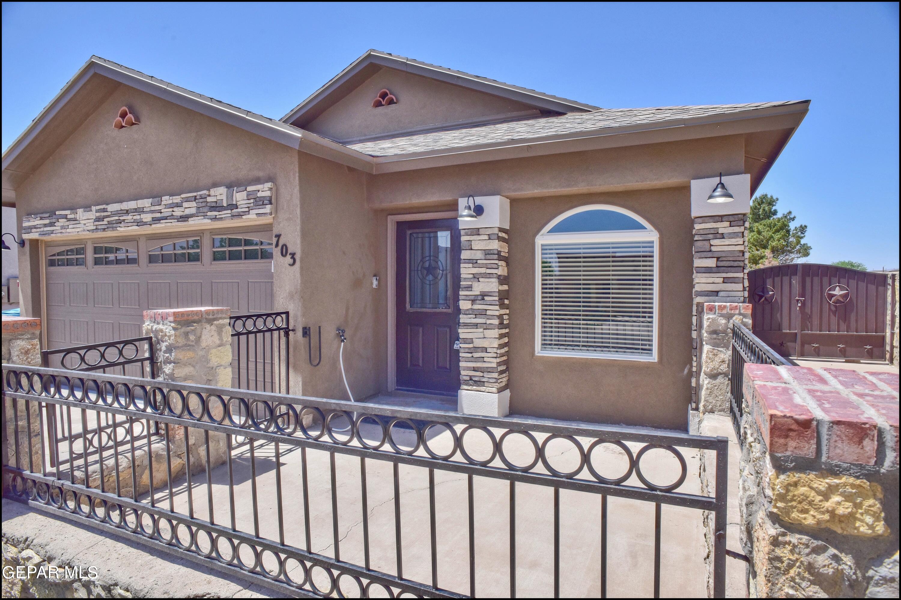 703 Lt Joe Magallanes Road Socorro, TX 79927 - Photo 4 of 49 4