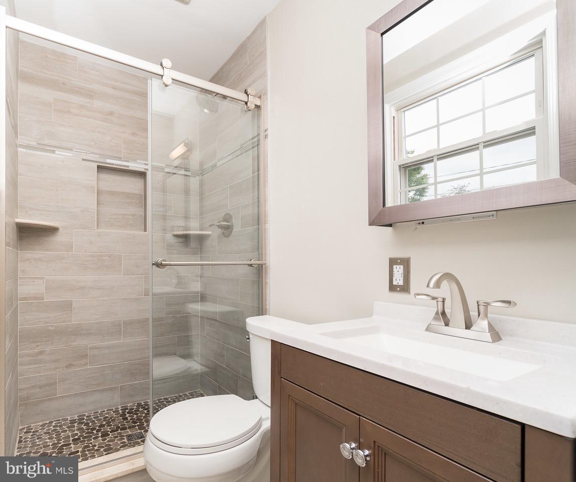 4415 Wynn Road Baltimore, MD 21236 - Photo 13 of 26 Bath (Master)