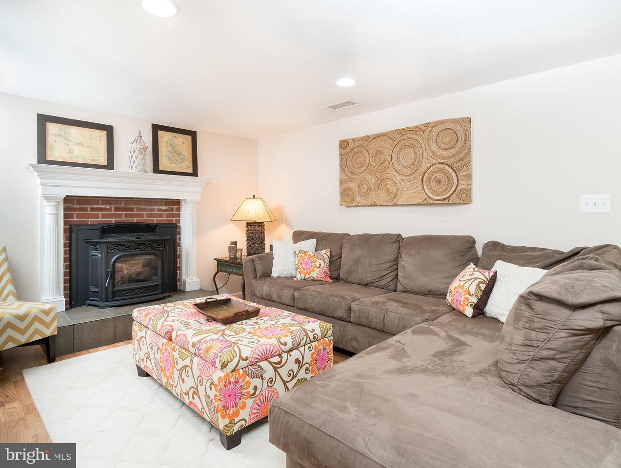 4415 Wynn Road Baltimore, MD 21236 - Photo 19 of 26 Family Room