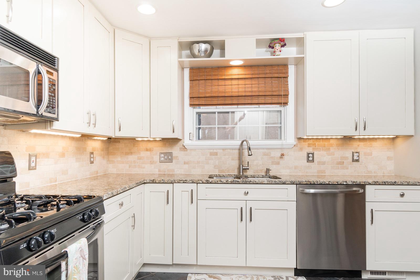 4415 Wynn Road Baltimore, MD 21236 - Photo 7 of 26 Kitchen