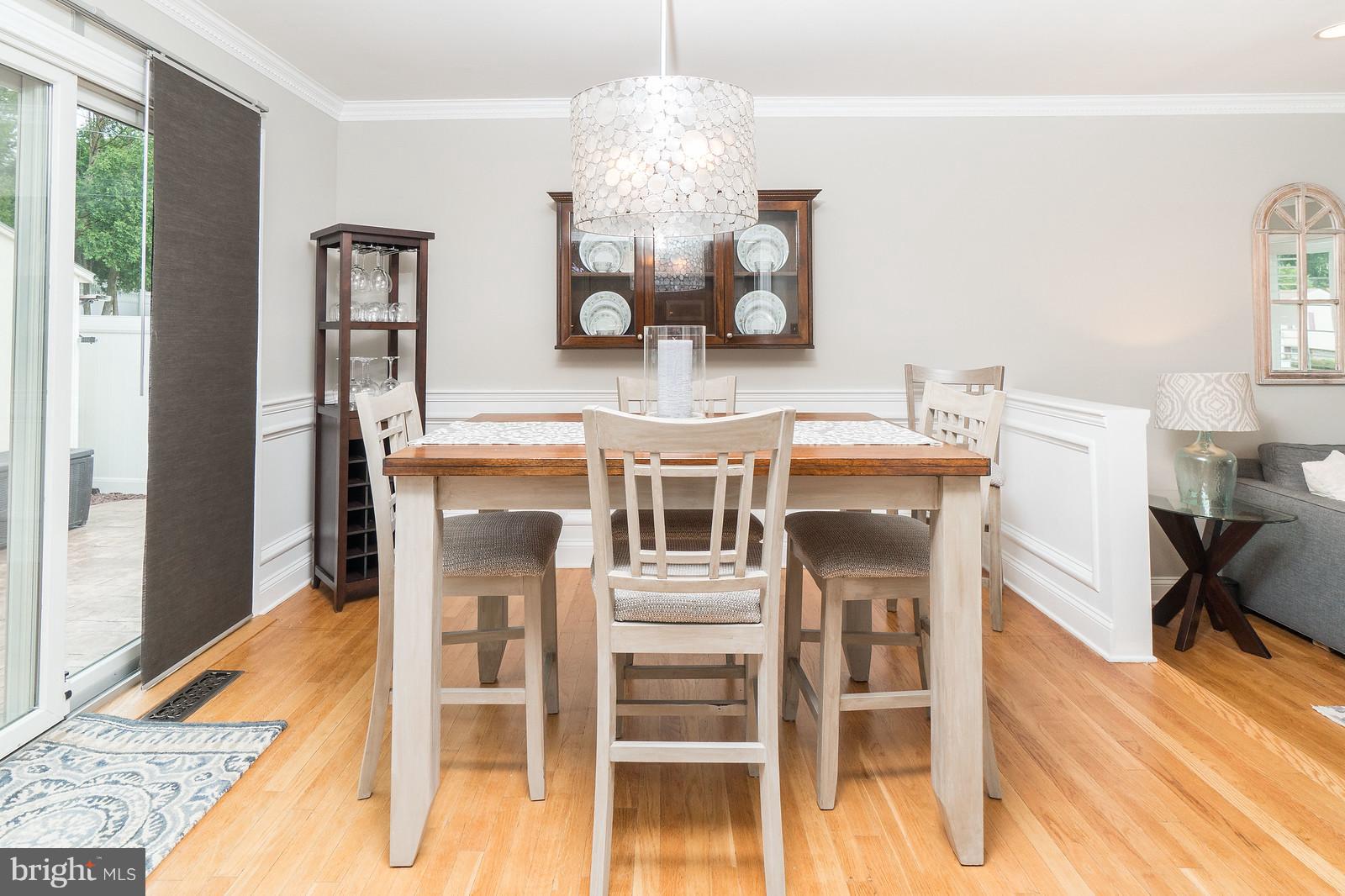 4415 Wynn Road Baltimore, MD 21236 - Photo 9 of 26 Dining Room