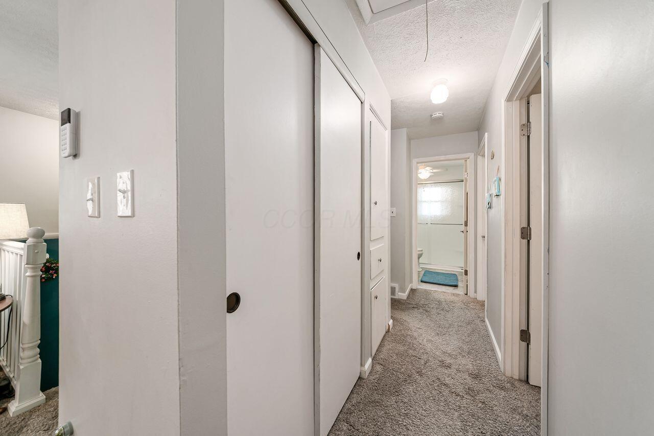 6563 Karl Road Columbus, OH 43229 - Photo 10 of 26 L_6563_Karl_Rd077