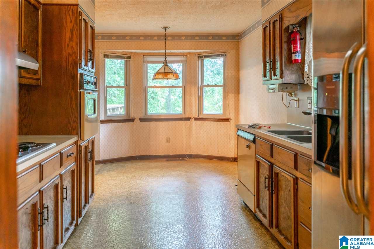 917 Keystone Circle Birmingham, AL 35214 - Photo 5 of 25