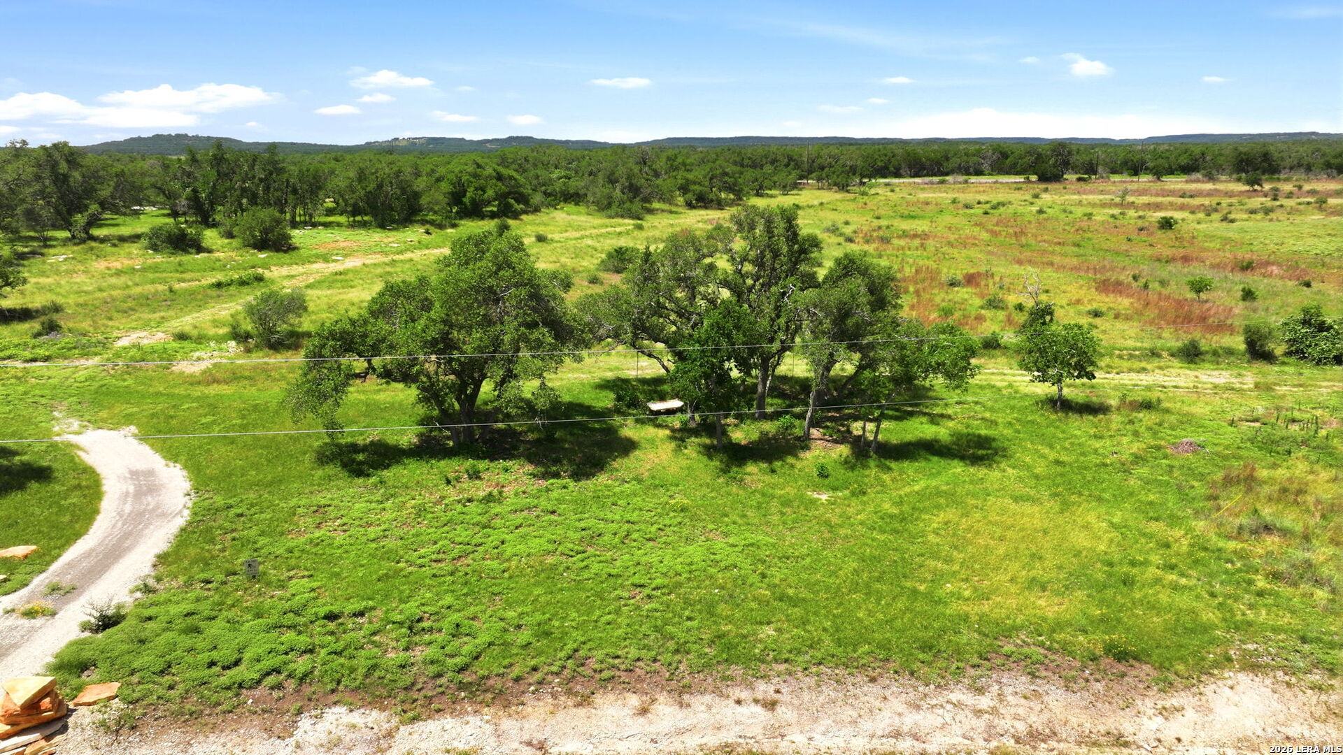 718 Windmill Ridge Drive Blanco, TX 78606 - Photo 7 of 32