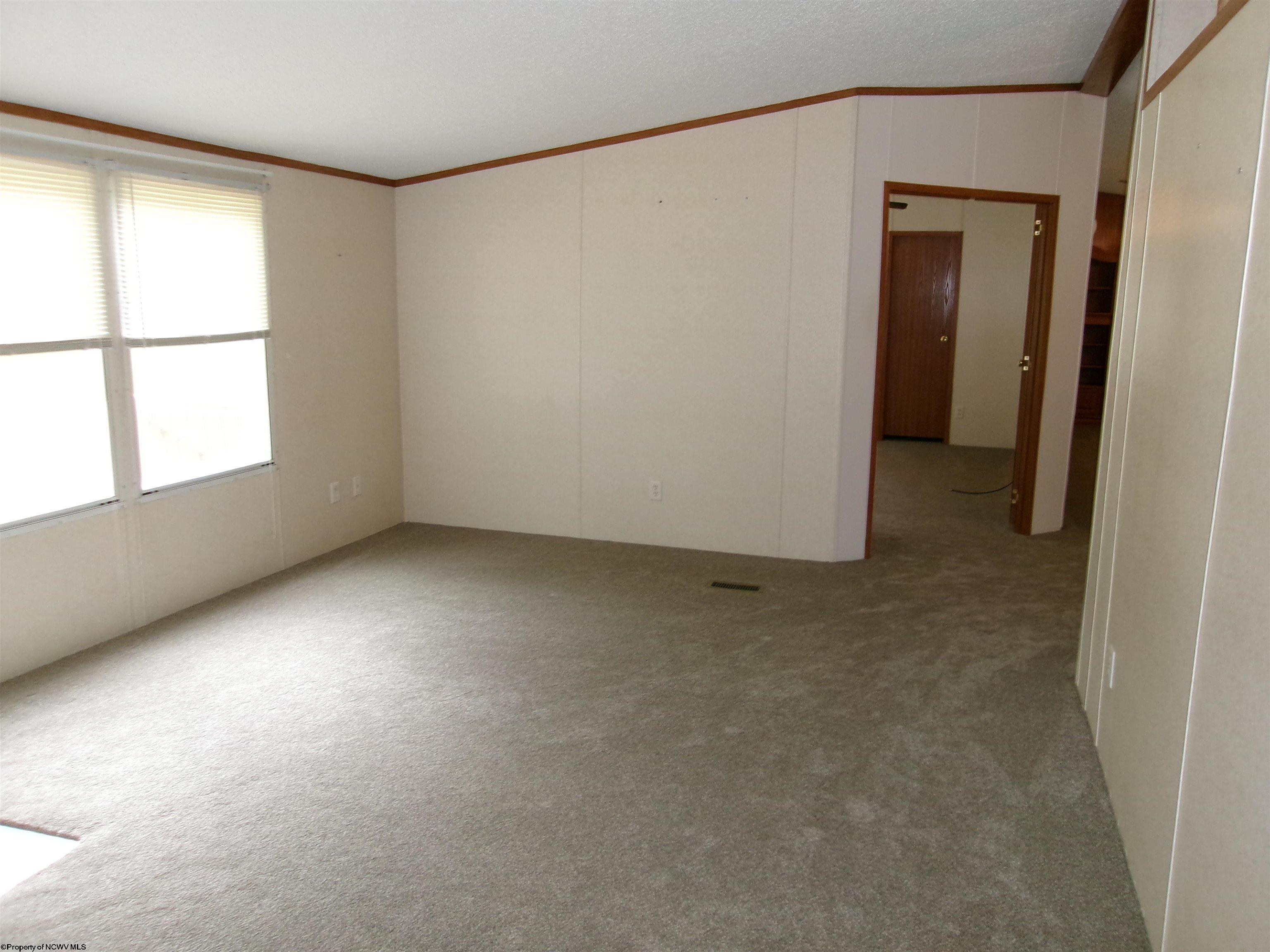 28 Line Fairmont, WV 26554 - Photo 26 of 41 Gallery Image 26