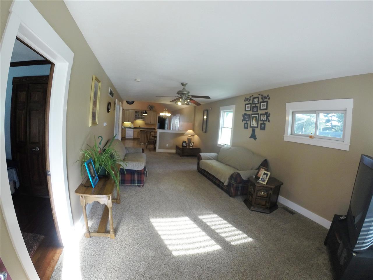 56368 Butternut Road South Bend, IN 46619 - Photo 3 of 26