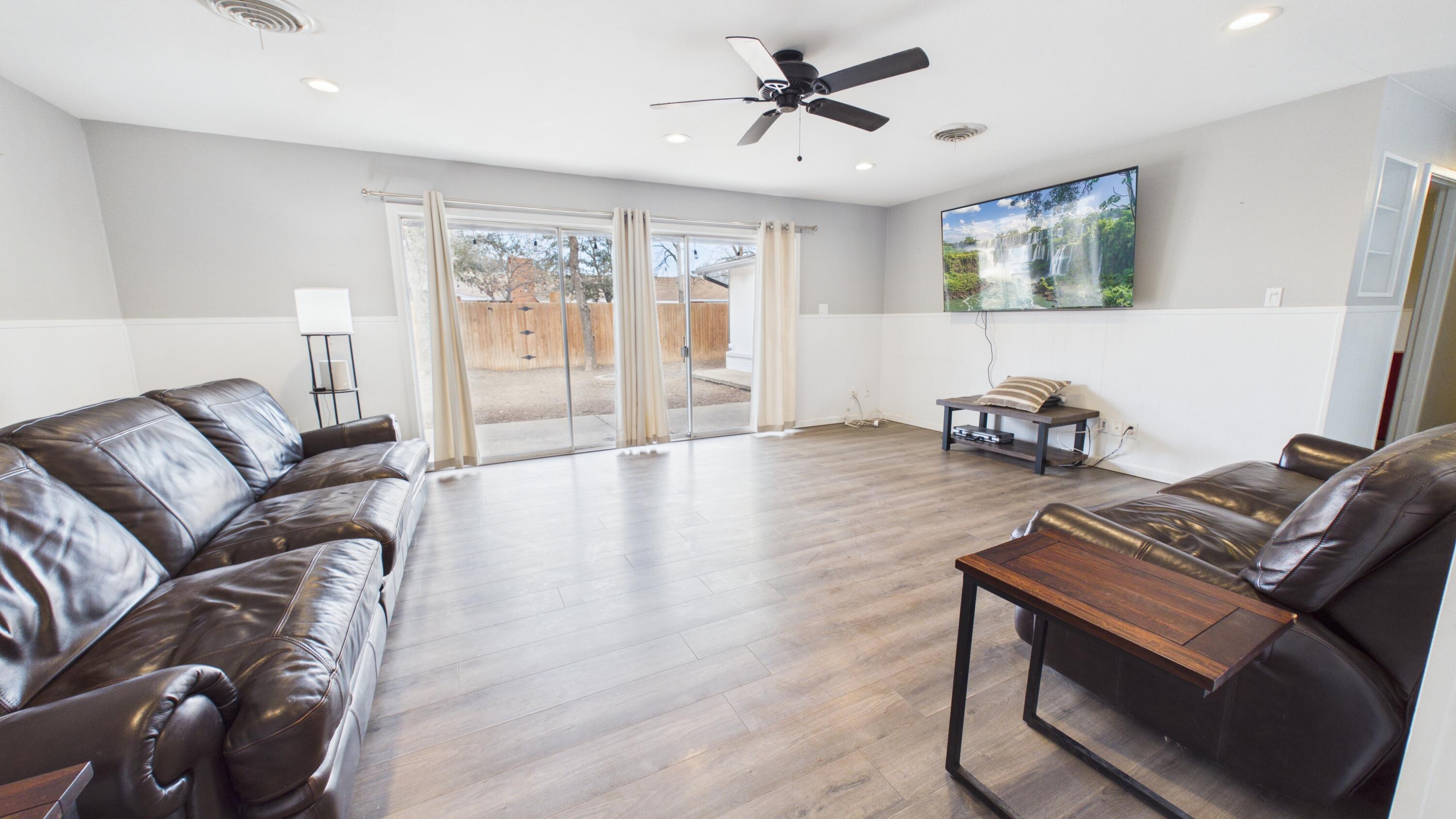 4614 31st Street Lubbock, TX 79410 - Photo 16 of 37 CAM06379G6-PR0007-STILL030