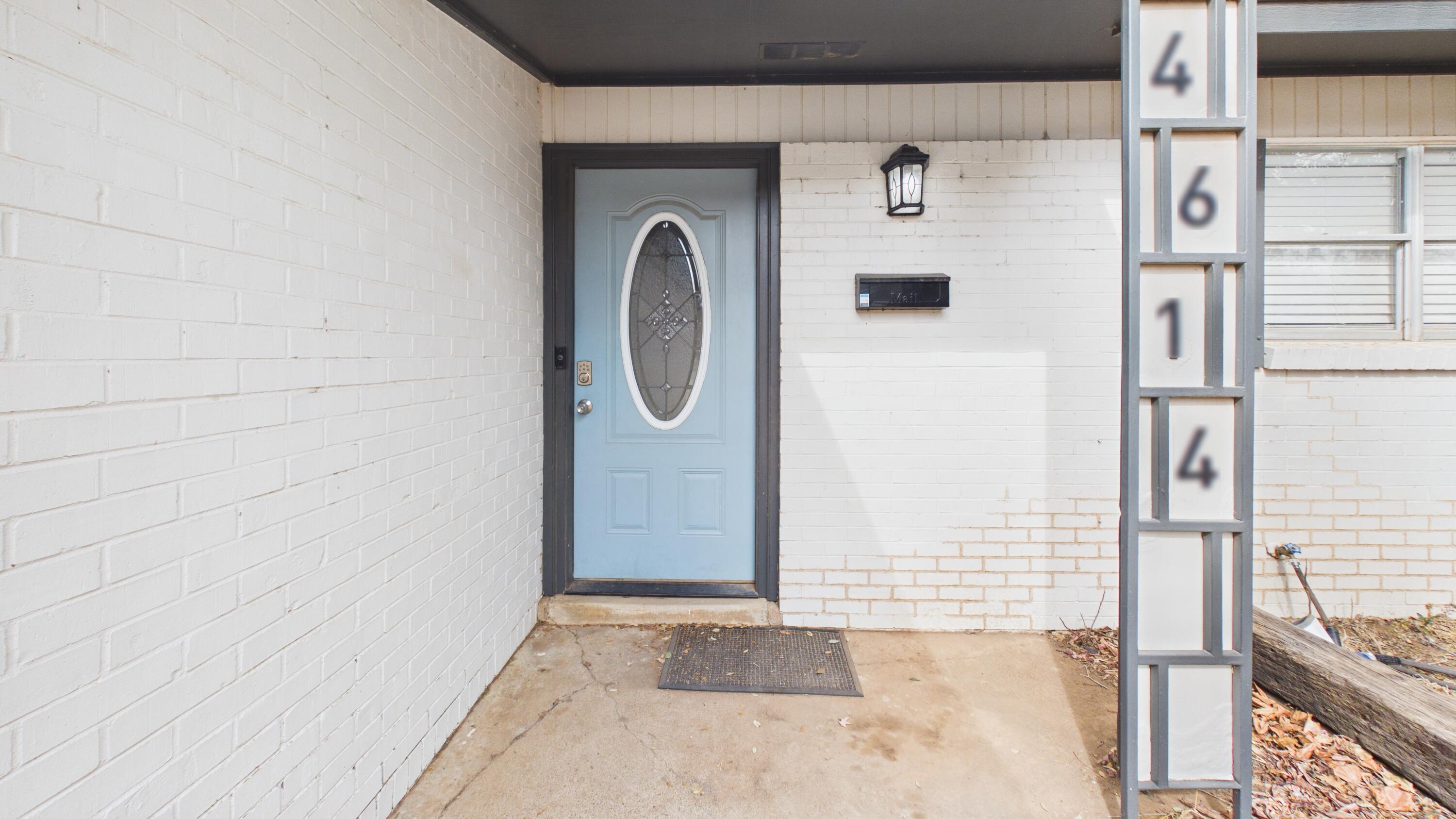 4614 31st Street Lubbock, TX 79410 - Photo 5 of 37 CAM06379G6-PR0007-STILL012